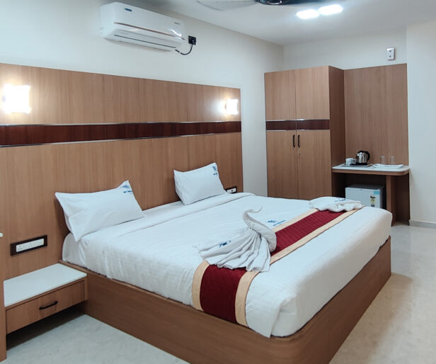 Sri Sola Raja Residency is Musiri - Elite Room