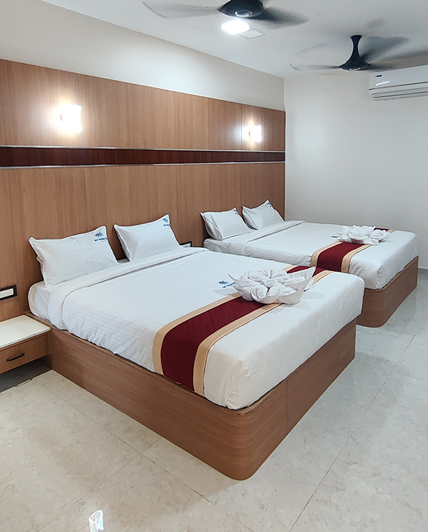 Sri Sola Raja Residency is Musiri - Suite Room