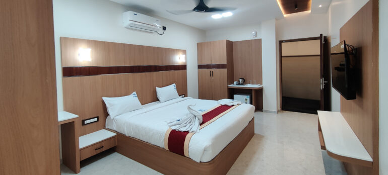 Sri Sola Raja Residency is Musiri - Elite Room